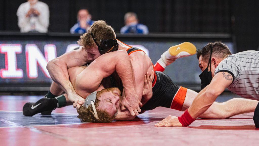 Campbell's Murphy puts his opponent to his back at SoCons